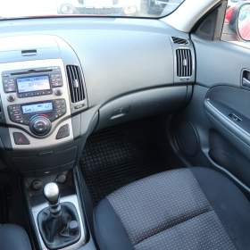 Foto inzerátu Hyundai i30 1.4 CVVT