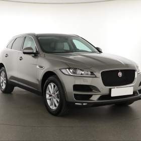 Jaguar F- Pace 30d AWD / 19563150