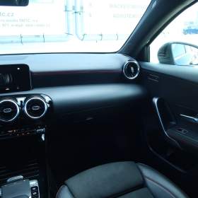 Foto inzerátu Mercedes-Benz Třídy A A 180