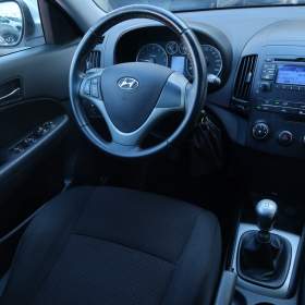 Hyundai i30 1.4 CVVT / 19563670