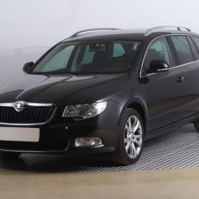Foto inzerátu Škoda Superb 2.0 TSI