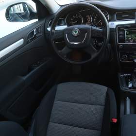 Foto inzerátu Škoda Superb 2.0 TSI
