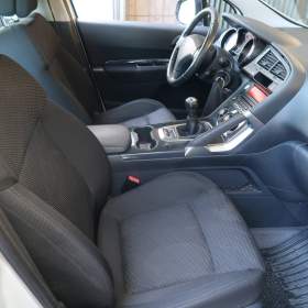 Foto inzerátu Peugeot 3008 1.6 VTi