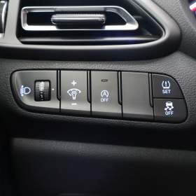 Foto inzerátu Hyundai i30 1.5 T-GDI MHEV