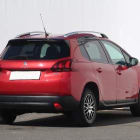 Foto inzerátu Peugeot 2008 1.2 PureTech