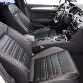 Foto inzerátu Volkswagen Passat 2.0 TDI