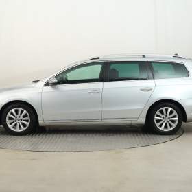 Foto inzerátu Volkswagen Passat 2.0 TDI