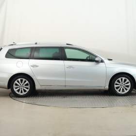 Foto inzerátu Volkswagen Passat 2.0 TDI