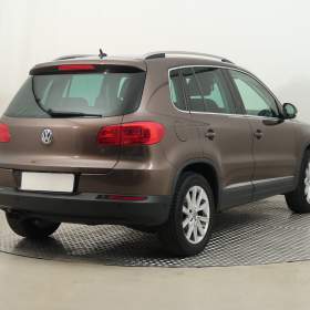 Foto inzerátu Volkswagen Tiguan 2.0 TDI