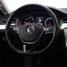 Foto inzerátu Volkswagen Passat 2.0 TDI