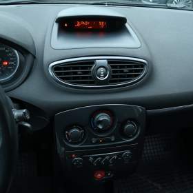 Foto inzerátu Renault Clio 1.6 16V