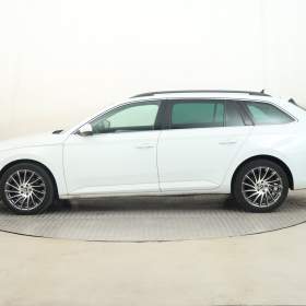 Foto inzerátu Škoda Superb 2.0 TDI