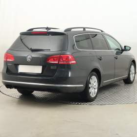 Foto inzerátu Volkswagen Passat 2.0 TDI