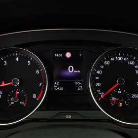 Foto inzerátu Volkswagen Passat 2.0 TSI