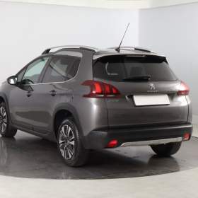 Foto inzerátu Peugeot 2008 1.2 PureTech