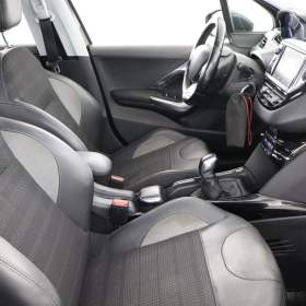 Foto inzerátu Peugeot 2008 1.2 PureTech