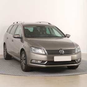 Foto inzerátu Volkswagen Passat 2.0 TDI