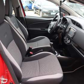 Foto inzerátu Toyota Yaris 1.5 Dual VVT-i