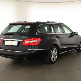 Foto inzerátu Mercedes-Benz Třídy E E 350 CDI 4MATIC