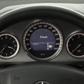 Foto inzerátu Mercedes-Benz Třídy E E 350 CDI 4MATIC