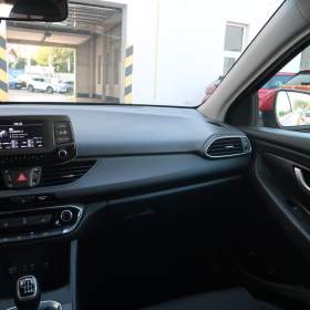 Foto inzerátu Hyundai i30 Fastback 1.0 T-GDI