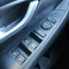 Foto inzerátu Hyundai i30 Fastback 1.0 T-GDI