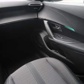 Foto inzerátu Peugeot 2008 1.2 PureTech