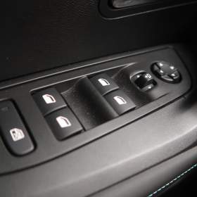 Foto inzerátu Peugeot 2008 1.2 PureTech