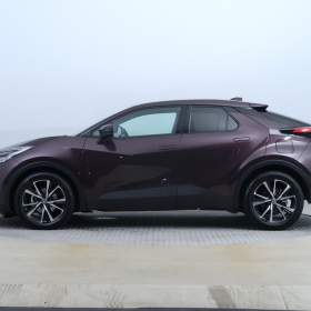 Foto inzerátu Toyota C-HR 1.8 Hybrid