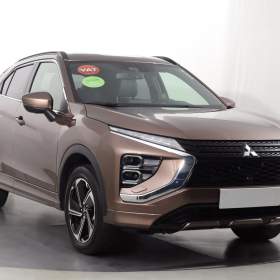 Mitsubishi Eclipse Cross Plug- in- Hybrid / 19567969