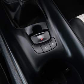 Foto inzerátu Toyota C-HR 1.2 Turbo