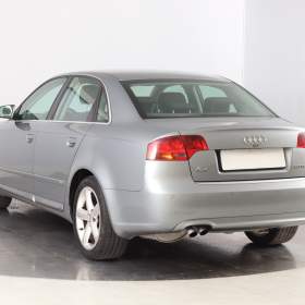 Foto inzerátu Audi A4 2.0 TDI