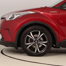 Foto inzerátu Toyota C-HR 1.8 Hybrid