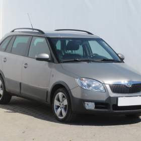 Škoda Fabia 1.4 16V / 19569147