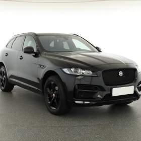 Jaguar F- Pace 25t AWD / 19569217