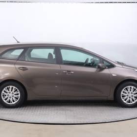 Foto inzerátu Kia Ceed 1.4 CVVT