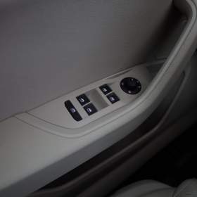 Foto inzerátu Škoda Superb 2.0 TDI