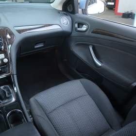 Foto inzerátu Ford Mondeo 2.0 16V