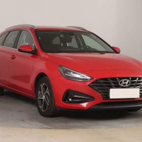 Hyundai i30 1.5 DPI / 19569739