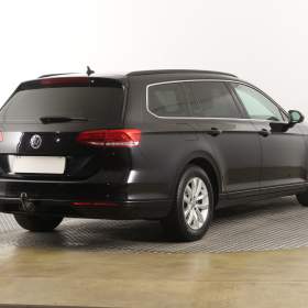 Foto inzerátu Volkswagen Passat 2.0 TDI