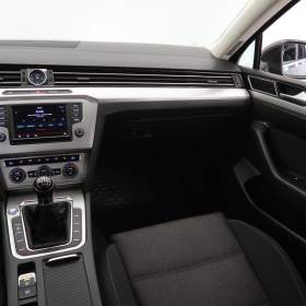 Foto inzerátu Volkswagen Passat 2.0 TDI