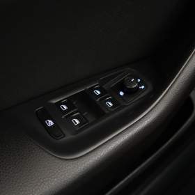 Foto inzerátu Volkswagen Passat 2.0 TDI