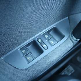 Foto inzerátu Volkswagen Touareg 3.0 TDI