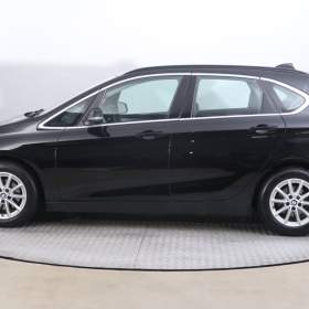 Foto inzerátu BMW 2 Active Tourer 218i Active Tourer