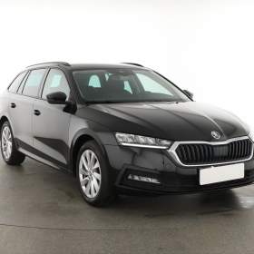 Škoda Octavia 1.5 TSI / 19570201