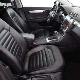 Foto inzerátu Volkswagen Passat 2.0 TDI