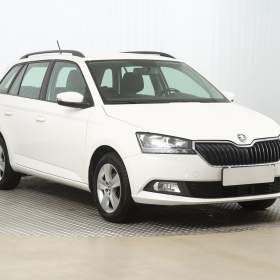 Škoda Fabia 1.0 TSI / 19573719