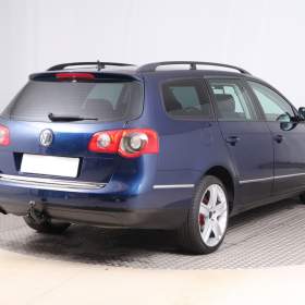 Foto inzerátu Volkswagen Passat 2.0 TDI