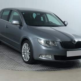 Škoda Superb 2.0 TDI / 19573811