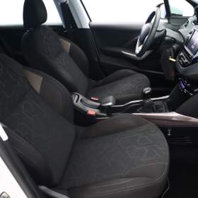 Foto inzerátu Peugeot 2008 1.2 PureTech